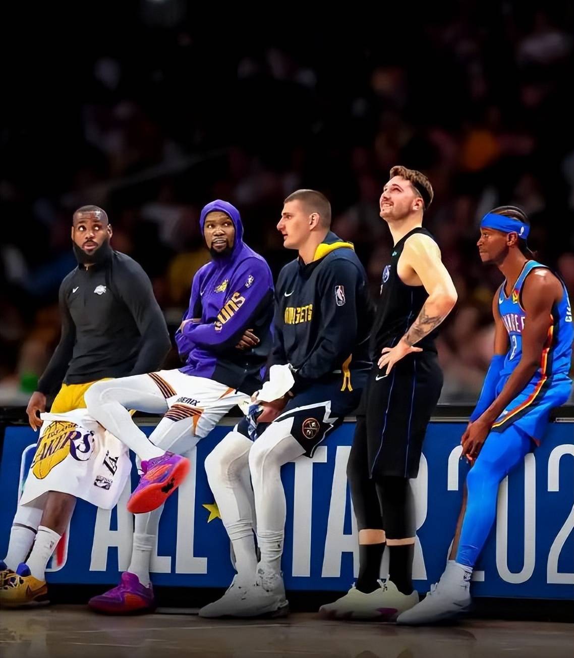 NBA全明星赛大战即将打响,巨星齐聚一堂 NBA全明星赛大战即将打响,巨星齐聚一堂